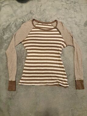 Striped Long-Sleeve Raglan Top in Brown and Cream